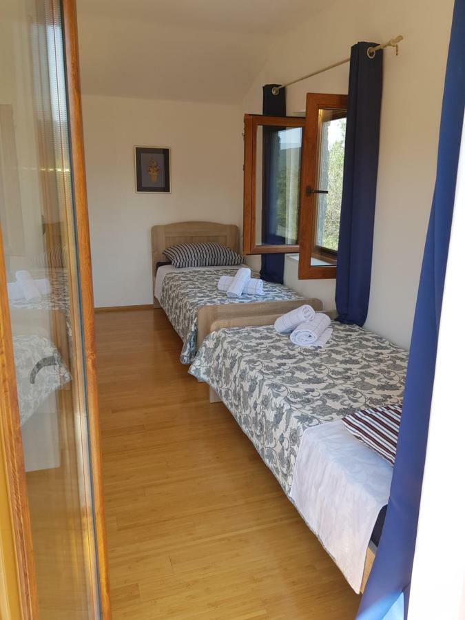 Holiday Home Strpuncina Luka  Kültér fotó