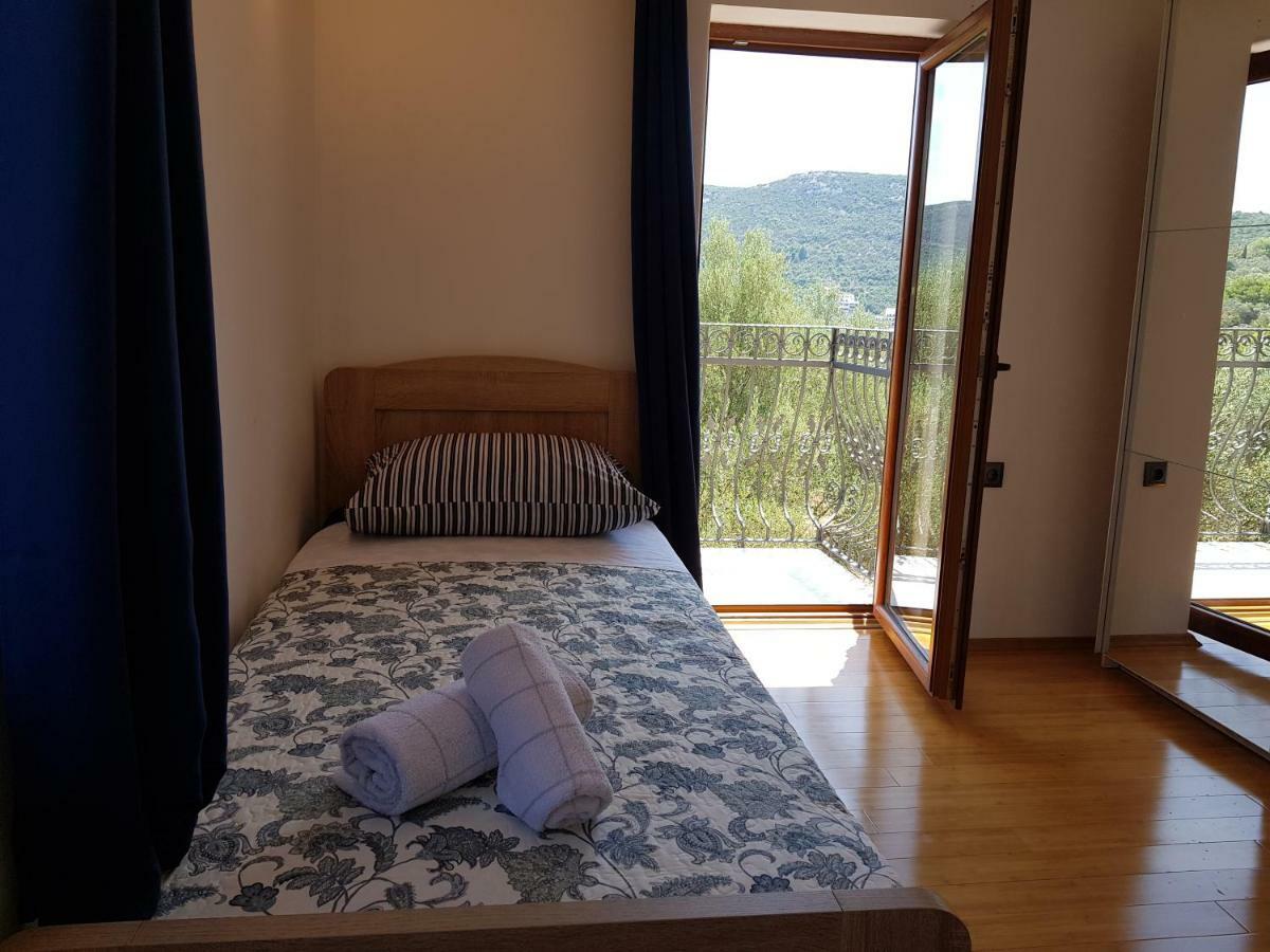Holiday Home Strpuncina Luka  Kültér fotó