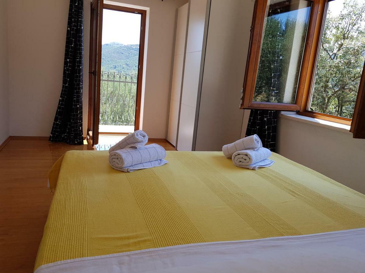 Holiday Home Strpuncina Luka  Kültér fotó
